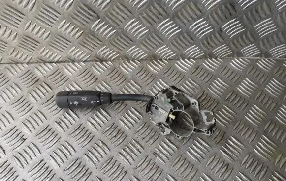 Mercedes-Benz E W210 Indicator stalk A2105450110