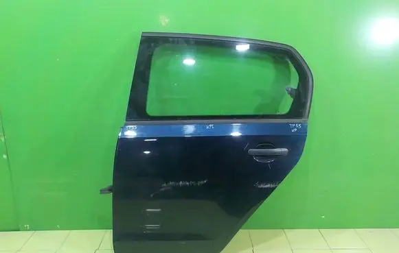 Volkswagen Up Rear door LEWE