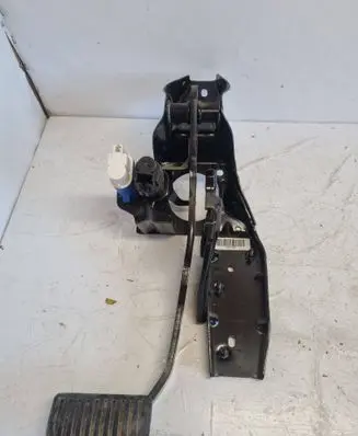Volvo V70 Brake pedal 31317316