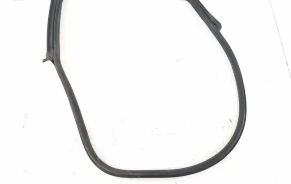 Maserati Ghibli Rear door rubber seal (on body) 