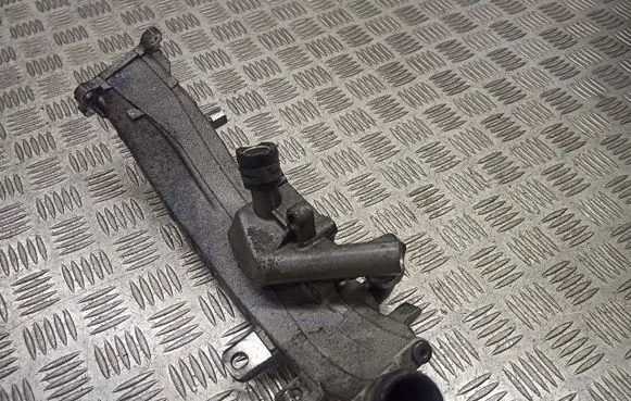 Mercedes-Benz 200 300 W123 Coolant heater A6110700411