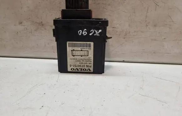 Volvo XC90 Auxiliary heating control unit/module 37307515 02470210 103411