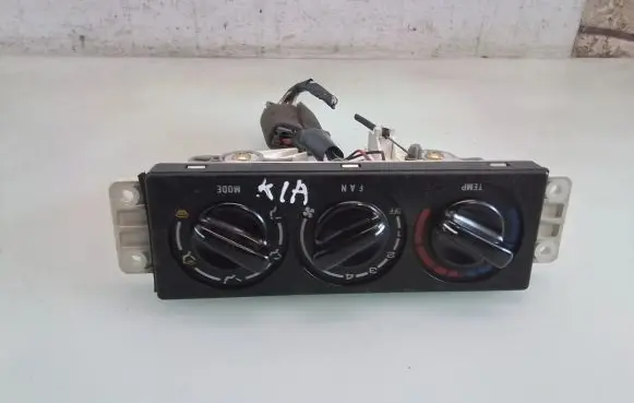 KIA Sportage Climate control unit