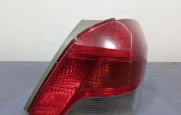 Toyota Yaris Rear/tail lights 0D-53