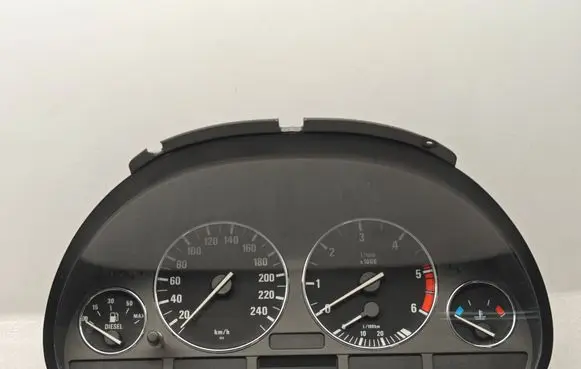 BMW 5 E39 Speedometer (instrument cluster) 8375902 110008735047