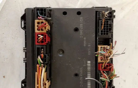 Volkswagen Polo IV 9N3 Comfort/convenience module 6Q1937049C