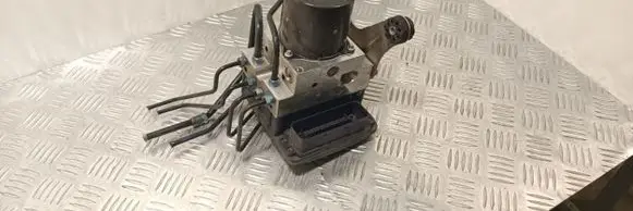 BMW 7 F01 F02 F03 F04 ABS Pump 6777697