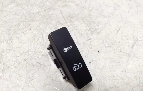 Volkswagen Touareg I Central locking switch button 7L6962125