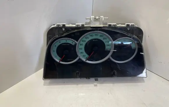 Toyota Corolla Verso AR10 Speedometer (instrument cluster) MB2574303100