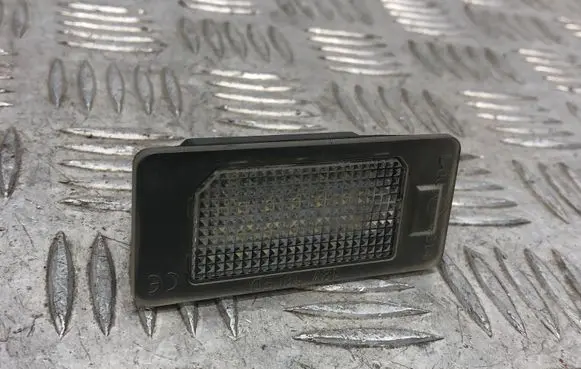 BMW 5 E60 E61 Number plate light E44614