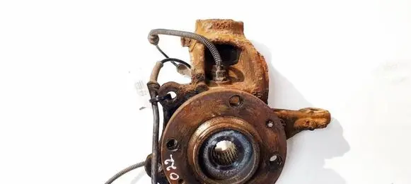Peugeot 207 Front wheel hub 