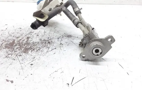 Nissan Almera Tino Master brake cylinder 22157879