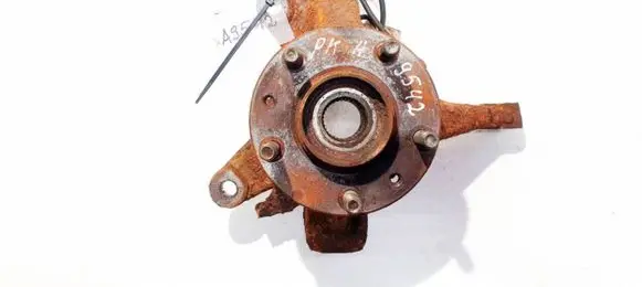 Mazda CX-7 Front wheel hub