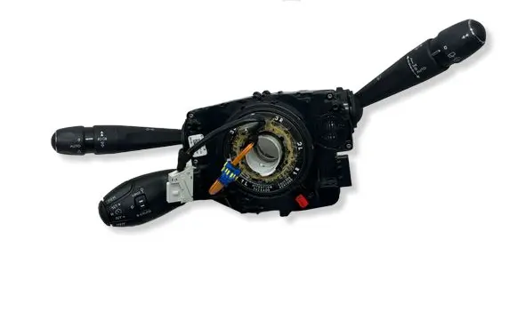 Peugeot 308 Wiper turn signal indicator stalk/switch 98035106ZD