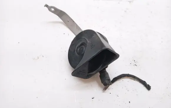 BMW 7 E65 E66 Horn signal