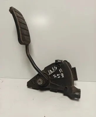 Renault Master II Accelerator throttle pedal 7700314525