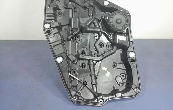 Rear door window regulator with motor