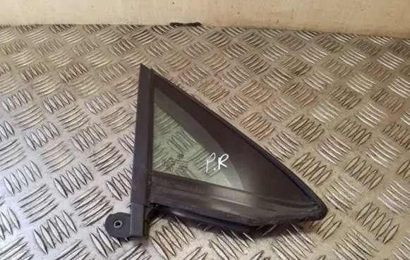 Volkswagen PASSAT B8 Front door vent window glass four-door 3G0845114F