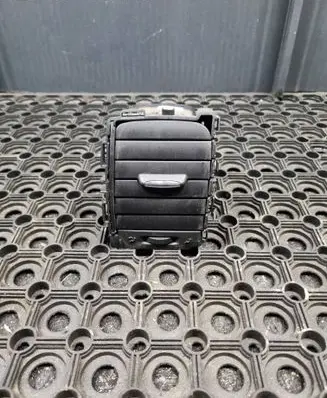 Opel Vivaro Dash center air vent grill 226979