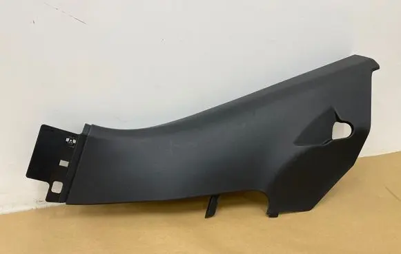 Porsche Cayenne (92A) (C) pillar trim 7P0867765D