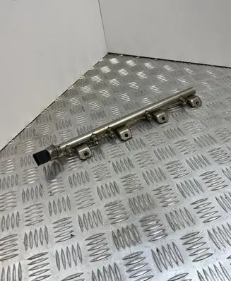 Fuel main line pipe