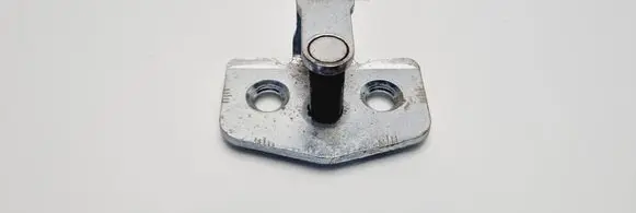 Opel Meriva A Rear door lock loop/hook striker 96336
