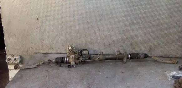 Volvo XC90 Steering rack 752501929