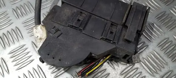 Opel Zafira A Fuse box set 09131668 968566-1