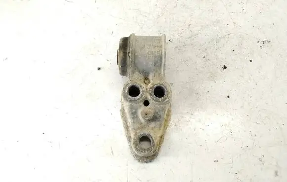 Volkswagen PASSAT B5 Rear axle beam mounts housing 8E0501521H