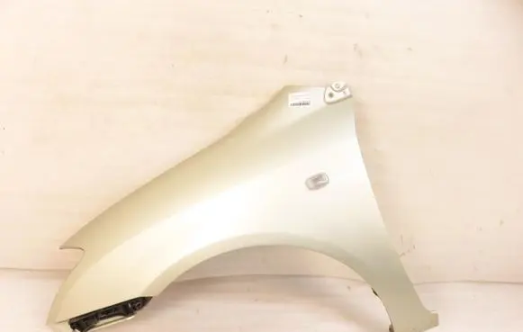 Toyota Corolla E120 E130 Fender 