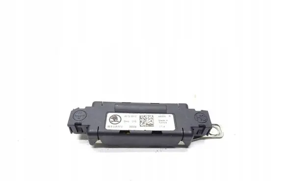 Skoda Octavia Mk3 (5E) Aerial antenna filter 5E5035570
