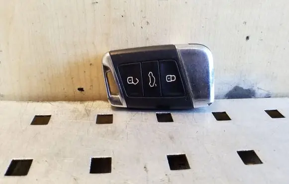 Ignition key/card