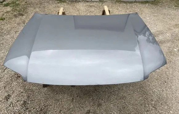 Volkswagen PASSAT B5.5 Engine bonnet/hood 3B0823155