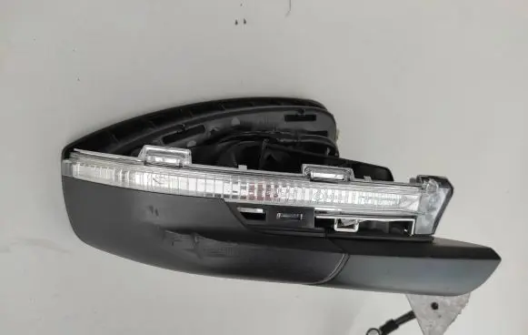 Skoda Enyaq iV Manual wing mirror 89B857502G