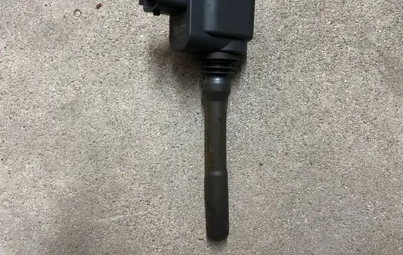 Alfa Romeo Giulia High voltage ignition coil 670050924