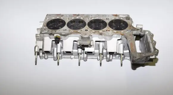 BMW 3 E90 E91 Engine head 7785876