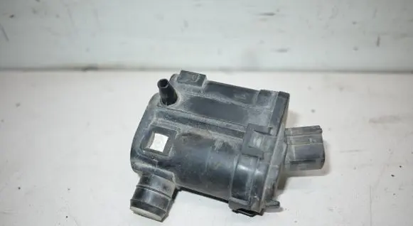 KIA Niro Windscreen/windshield washer pump 985102J500