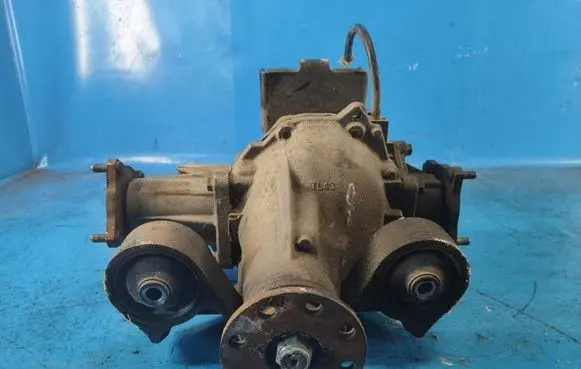 Suzuki Grand Vitara II Gearbox transfer box case 2745066JV0