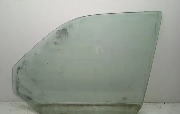 Volkswagen Transporter - Caravelle T5 Front door window/glass (coupe) 43R001100