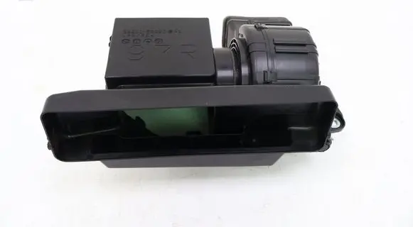 Toyota Avensis T250 Hybrid/electric vehicle battery fan G92D158020