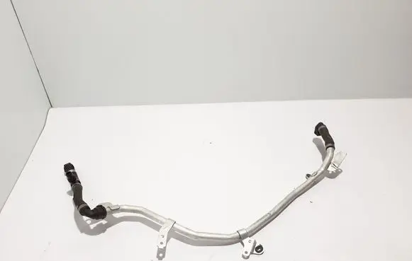 BMW 5 G30 G31 G38 Brake vacuum hose/pipe 8596345