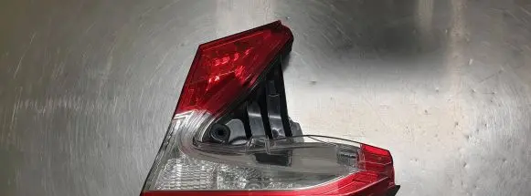Toyota C-HR I Tailgate rear/tail lights 81580F4010