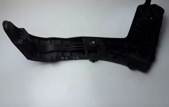 Audi Q2 - Rear bumper mounting bracket 81A807253