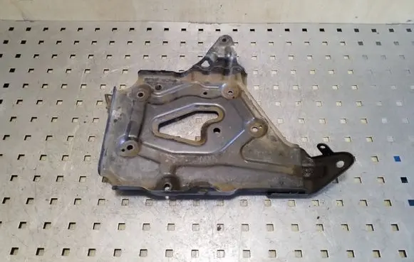 Honda CR-V Battery tray 
