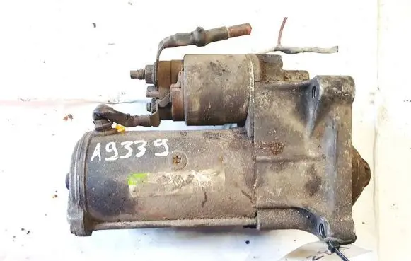 Renault Scenic I Starter motor d7r35 1g9393ngv