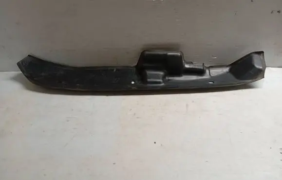 Volvo XC90 Fender end trim 31353952