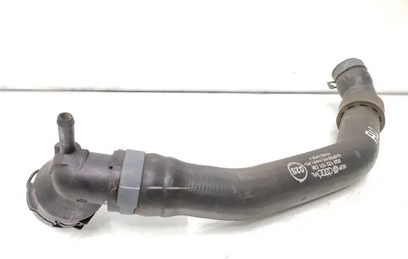Volkswagen PASSAT B8 Engine coolant pipe/hose 5Q0122101CM 3C0122291D