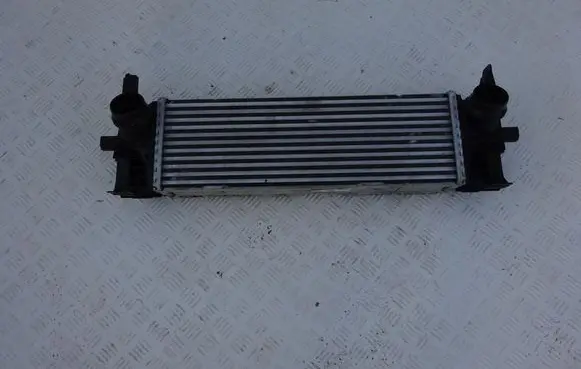 BMW X4 G02 Intercooler radiator 8578146