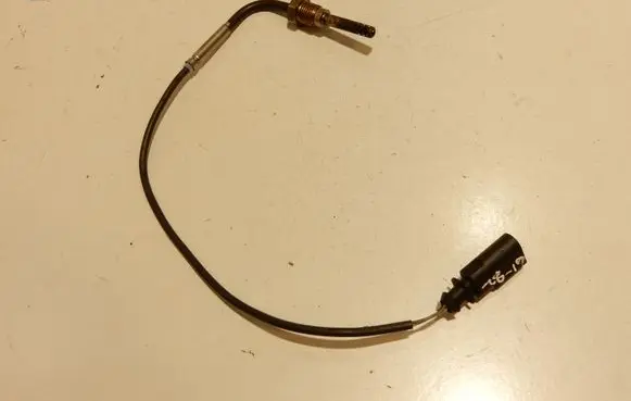 Audi A6 S6 C6 4F Exhaust gas temperature sensor 059906088A 6182