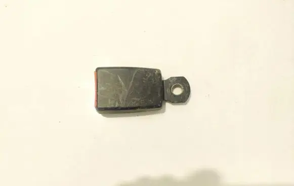 Fiat Multipla Middle seatbelt buckle (rear) 33002359 121198